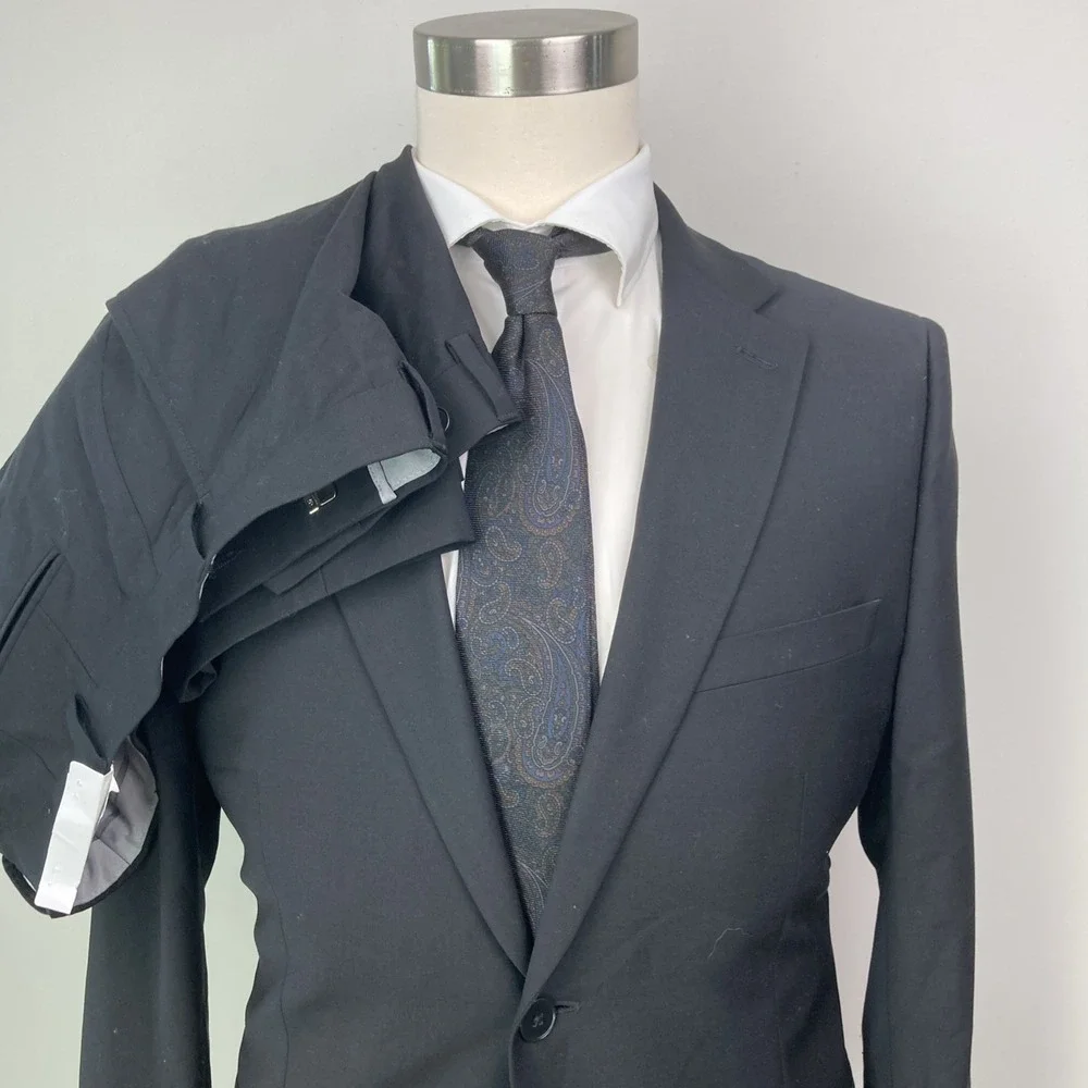 Calvin Klein Mens Skinny-fit 2-pc Suit Jacket Black Solid‎ Wool 44R Pants 38x34